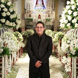 Florista André Luiz, há 30 anos marcando presença com muita criatividade, nos principais eventos da sociedade paraibana.