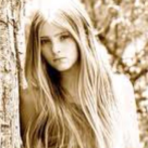 Hi. I'm Karly Lynn Malfoy. Cousin of Draco Malfoy. My parents died when I was a baby. I live in Malfoy Mannor with my uncle and cousin. [Year 3-Slytherin] #rp