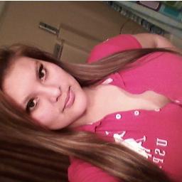 paola21495's profile picture. 