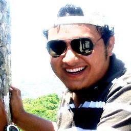 soy musico toco guitarra electrica, acustica bateria y bajo :) me encanta la musica y servir a Dios, soy amigable y divertido :)