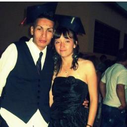 Hola Soi Florencia Tengo 17 Años Soi De Quilmes , Me Gusta Salis De Joda & Soi Hincha De San Lorenzo ♥ No Jusgues Sin Conocer ^^
Facebook https://t.co/Hi9bSf3O