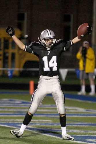 LukeMuz's profile picture. 