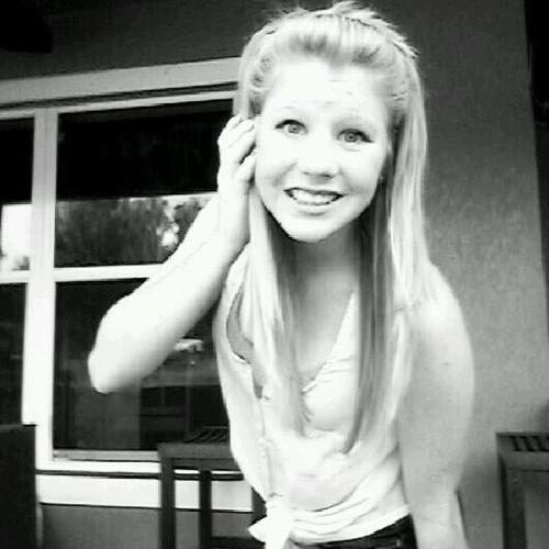 RIPJessicaLaney's profile picture. Jessica is a beautiful sweet girl from hudson florida that killed herself, because of ask.fm along with other things in her life. #RIPJessicaLaney