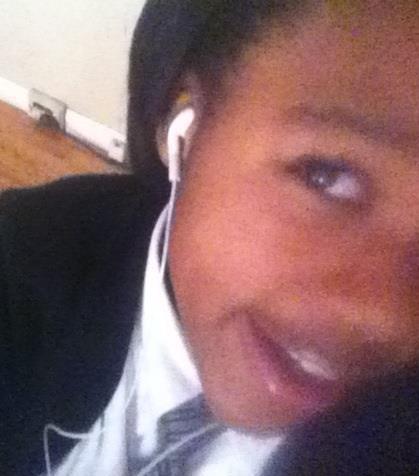 Something about her, probly cant live without her! ~S.A.S Follow my Twifeyys @_aVo14 @_AVO12 @_avo13