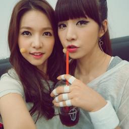 [fake]Fiestar~~ maknae Vocalista, Rapera^^ ★★ @ffRome_cclown ♥ 09/12/12!!  mis chicas son lo mejor.  cuiden de mi ^w^