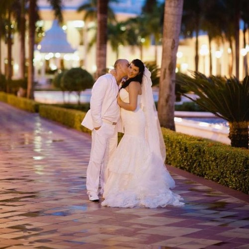 MariaUst's profile picture. find the light, where is light, there are endless possibilities