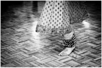 I dance. I take pictures. I watch TV and movies. I read books. http://t.co/4o45vyr0E0