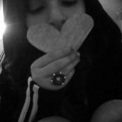 EDiiTHBabyDoLl's profile picture. 