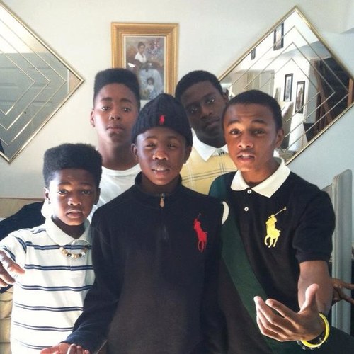 #Team Smokey #MJT Bitchhh Follow Us @Cam_GetEm, @PoloGam_CRZY, @PoLoBoii_,@Tk_TurntUp,@Ty2Da_Shaun,@SxckMyChuckz_ #MJT #MJT @DjYoung_Lad