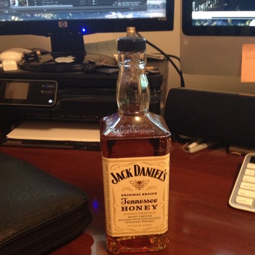 MeteNoTweetie's profile picture. Do you like scary movies?