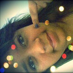-Sou Linda,- Sou Do Signo De Aquário, Brincalhona , Bagunçeira, Extrovertida, & Irmã Da @Greyce_Santana ;* -InvasãoDa @laniinha_Gomes;*