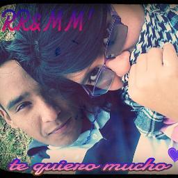 no me critiques sin antes conocerme!!!
facil me llamo alee',rio de todo, alegre a mas no poder, trato de disfrutar mi vida lo mas qk pueda!!!
CONOCEME!!:D