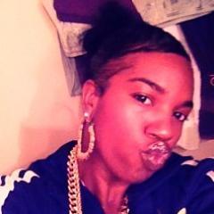 IM IS KIANA CAMBLE..DA QUEEN IS BACK UP IN DIS HELLO KITTEN...I'M RATCHET