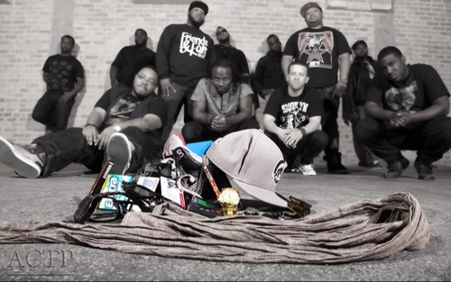 ShockinTruth's profile picture. A band of musicians bonded in brotherhood. 
Booking Info: 
@BeiJoyST
123ShockinTruth@gmail.com
(773) 809-4006