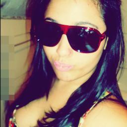 Eu que vivo com α cαbeçα nα luα, com músicα no ouvido e corαção nα bocα :)
eu sou meninα e mulher, eu sei muito bem o que quero .
,,,,,,,,,,,,,,,,,,,,,,,,,,