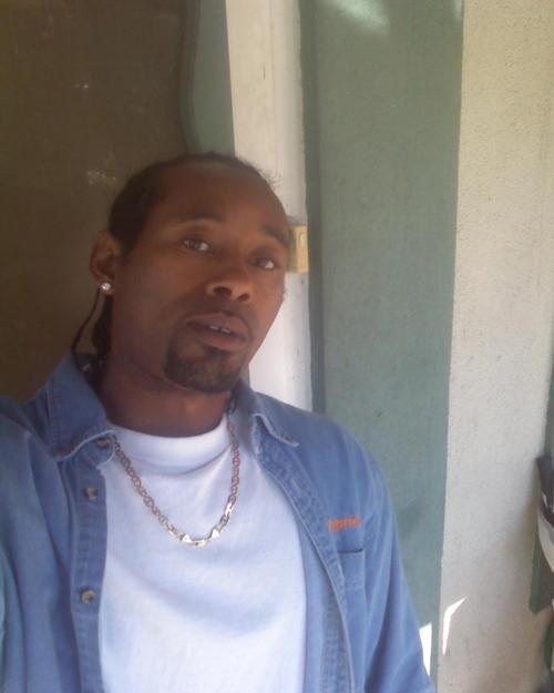 gogetter803's profile picture. im living life 2 da fullest