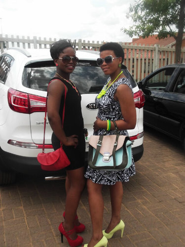 I'm free spirited, love my God! I'm crazy about fashion! Last but not least I'm Fabulous inside n out.......