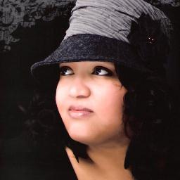 LifeSurrendered2,♥heldby,HandsmovedbyHim.LoverofJesus,Life,Laughter,Chocolate.Event/FloralStylist,Herbalist,Candlemaker...WhatcanIsay,I'mAComplexChic.ღ