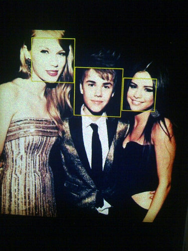 RedSwiftmas's profile picture. Saving username.