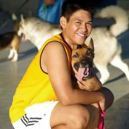 i'm kinny Jun Orcullo 20 years of age. tennis player, davis cuper, simple and already taken with Shiela mae Tagaro, getting married.