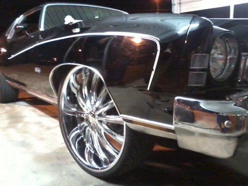 Owner of Rob's Custom Car Audio. Full makeover service available. wheels, grilles, paint, interior, stereo.