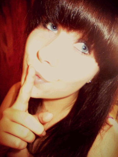 I ♥ breathe carolina♥♡ Mayday Parade♡♥Asking Alexandria*♥♥ Miss May I♥ Bring me the Horizon♡ NeverShoutNever♥♡ We butter the bread with butter♡♥One Direction♡♡