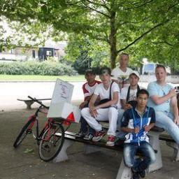 JRHilversum's profile picture. De Jongerenraad Hilversum is een actieve groep jongeren tussen de 13 en 25 jaar die zich binnen de lokale gemeenteraad sterk maken voor de belangen van jongeren