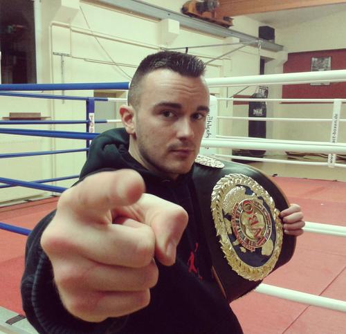 TILOS - offizieller Twitter-Account :: #Rap #HipHop aus München :: Kontakt unter magyar-kiraly@hotmail.de