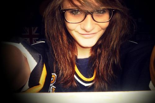 MescudiEva's profile picture. « Combat le diable avec cette chose que l’on appelle l’amour. »
Bob Marley