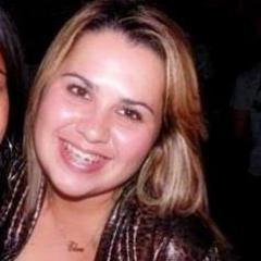 Posso ser leve como uma brisa ou forte como uma ventania,
depende de quando e como você me vê passar .. ;D