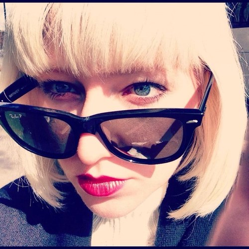 Someday I will have a gold tooth or a unicorn, or both. http://t.co/cRDTugYFhI