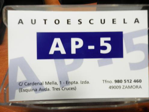 Formación actualizada, garantía de Aprendizaje, Formación personalizada y horarios que se adaptan a tí.Visítanos queremos ser tu Autoescuela!