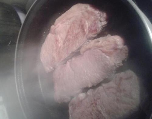 robs4643's profile picture. i am a butcher i have been in the meat game for 25years and i am one of the best