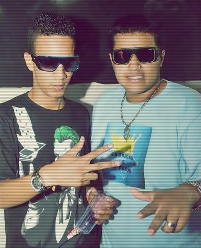 Produtor Oficial - Mc Kevin
Facebook: http://t.co/zCQTpL1I
Email: allanpandaprodutor_@hotmail.com