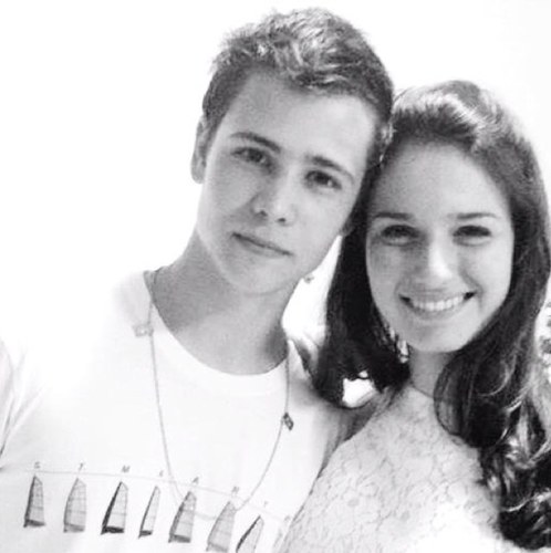 Oi,prazer! =) hahaha