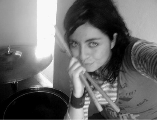 elyrock18's profile picture. 