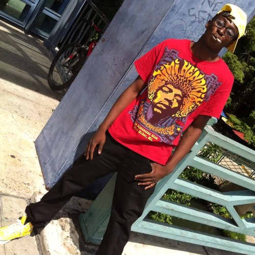 Hit Follow.,. Instagram: 2muchswagg_