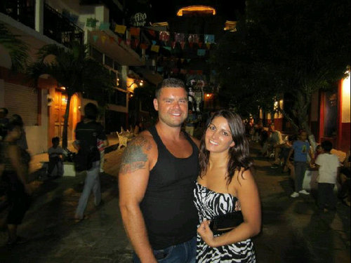 Cmorelloxx's profile picture. Live.Laugh.Love. xo