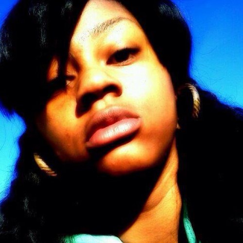 #Thuggin since '92 Mama Bear x2 #Independent #Trill #Emotionless
