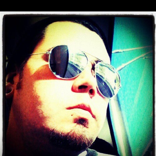 Commercial Print Professional. Marketing & Graphic Design enthusiast. Backpacking/Hiking/Camping hobbyist.