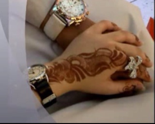 هُنــإآ بـۈ ۈ ۈ حٍ آلمشَ ـآإعرٍ آلصصـآمتــہٍ . .

هُنـإأ نزفِ آلقلو و و بِ آلصصأدقــہٍ . .

هُنــآ رُڪنيُ آلخخخ‘ـآإصِ لـِ أنثرٍ فيـــہٍ | ششظإآيــأإ إحسِآسِيْ .