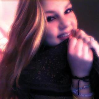 VOLG NIEUWE TWITTER @kirstenbeekmanx !!!!!