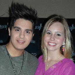 Paranaense,alta e loira : ) Pisciana,torcedora fanatica do Grêmio e fã do lindo do @Luansantana