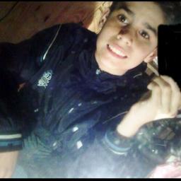 Uno aprende a amar , no cuando encuentra a la persona perfecta si no cuando aprenda a creer en la perfección de una persona inperfecta