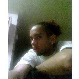 Follow me! I'll help you get followers!!!! http://t.co/aIiUxESs