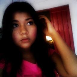 EsbeydiGarciaa's profile picture. La vida tiene muchas opciones. No tienes que escoger siempre la que parece mejor, sino la que te haga más feliz 3