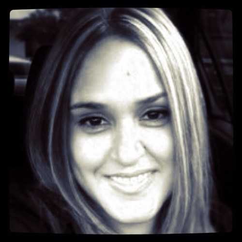 Chef/Owner @ Indulge Food and Sweets 

LOVE food and believe that food brings family together...