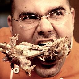 geceyiyenadamXL's profile picture. Aşçı. Yemek kitabı koleksiyoncusu. Etine dolgun. Düz adam.