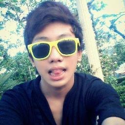 Work hard play hard !!! Follow me ill follow back :D