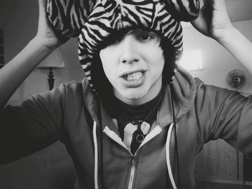 INFINITOPOEMA's profile picture. #RETWEETEM E #FAVORITEM o que gostarem.